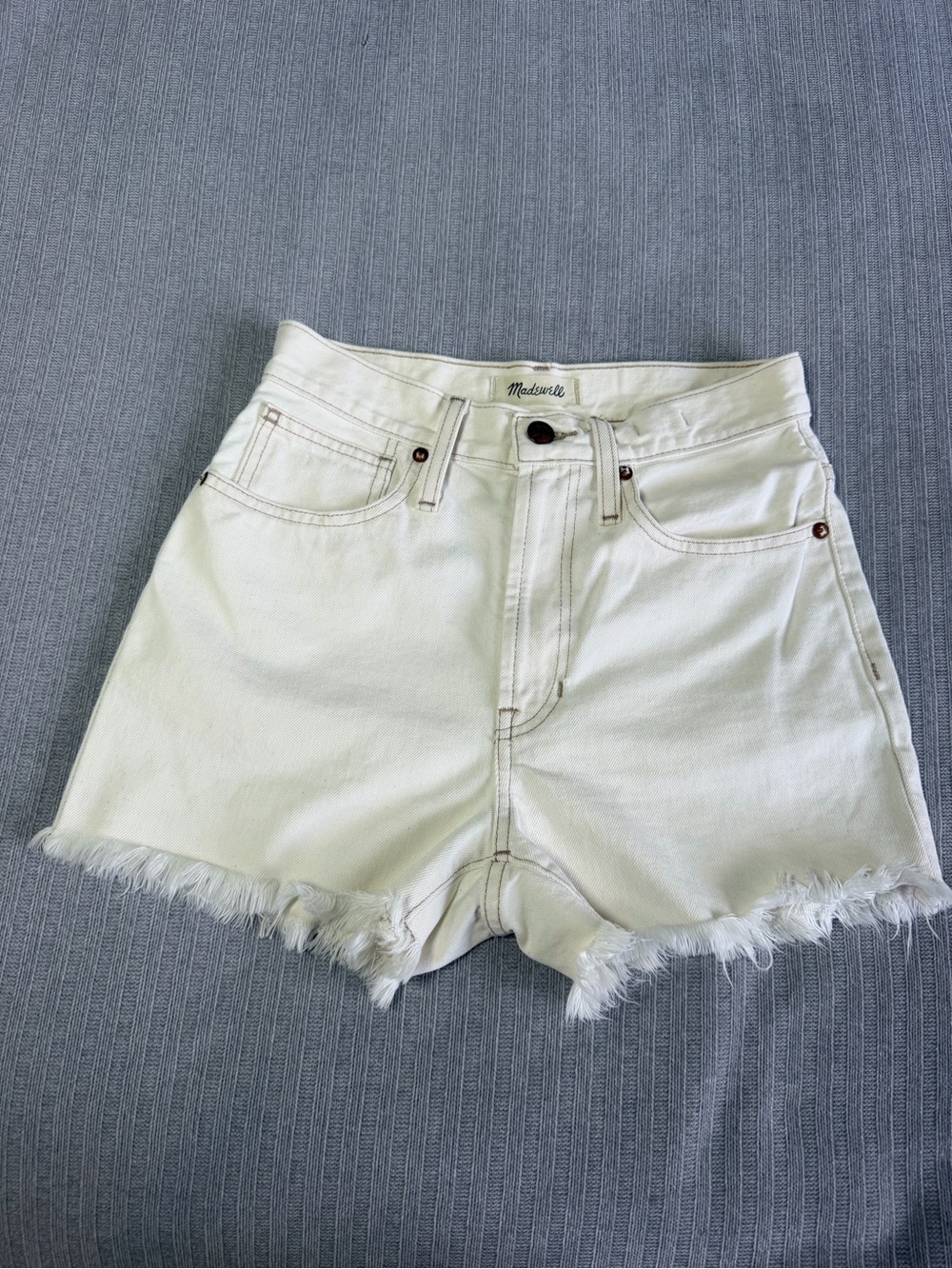 Madewell White Frayed Hem High-Rise Denim Shorts Size 24 women